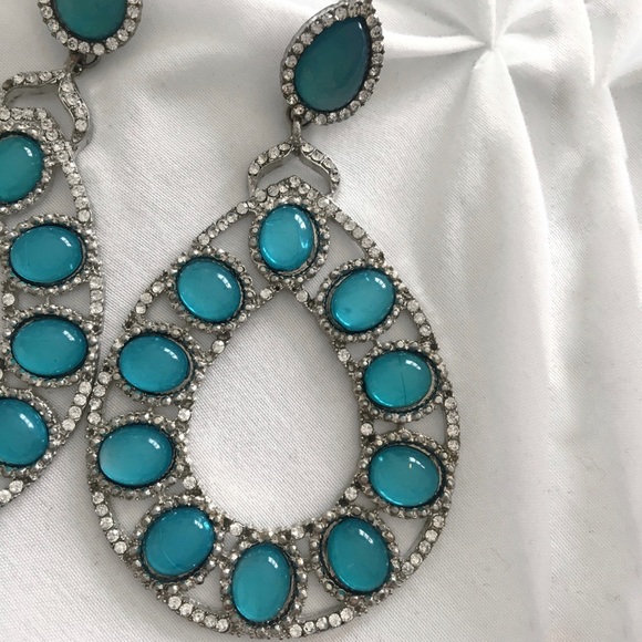 BEBE | Turquoise earrings - Picture 2 of 3